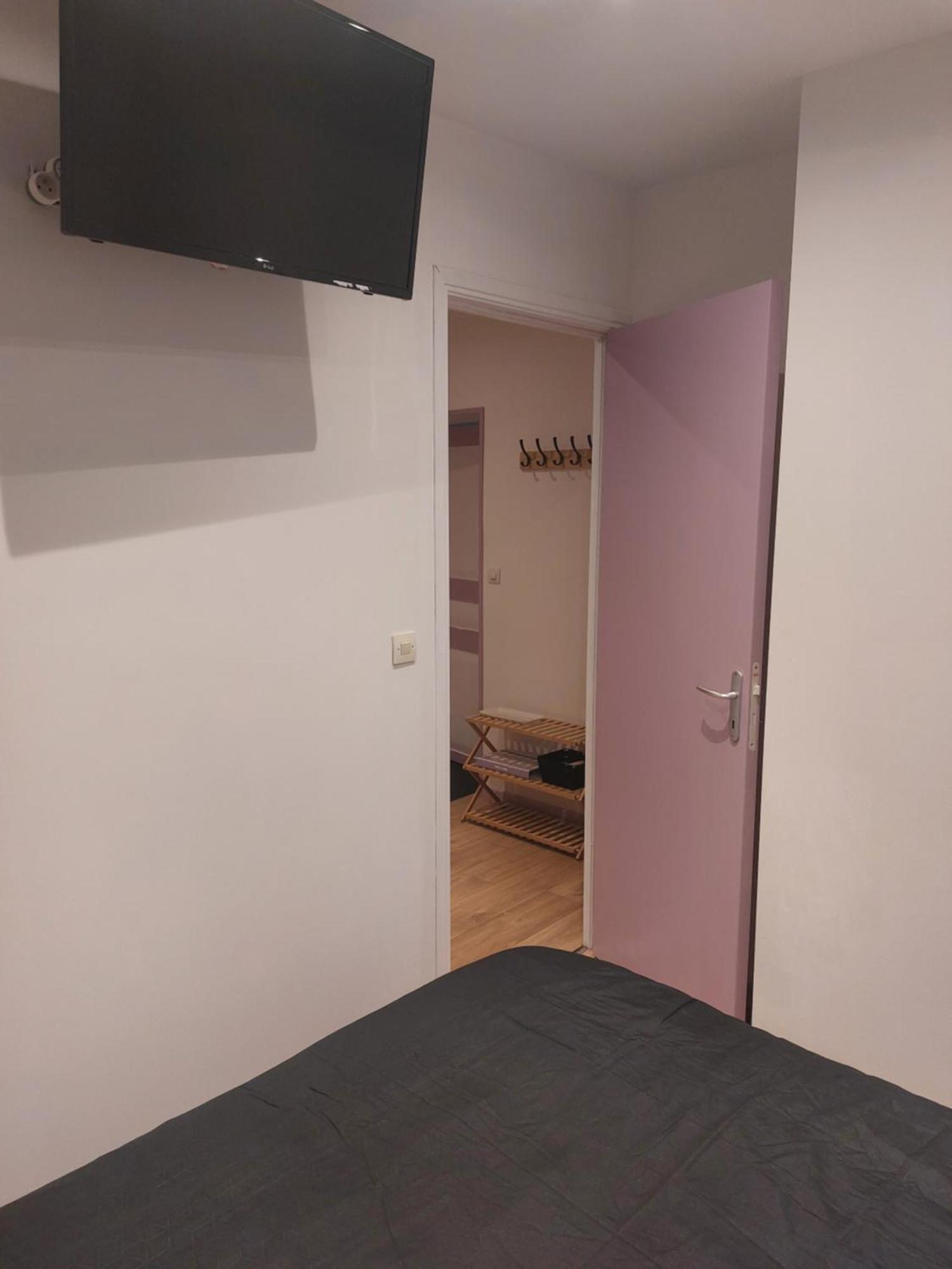 Studio Refait A Neuf Clos Saint Genest Manzat ภายนอก รูปภาพ