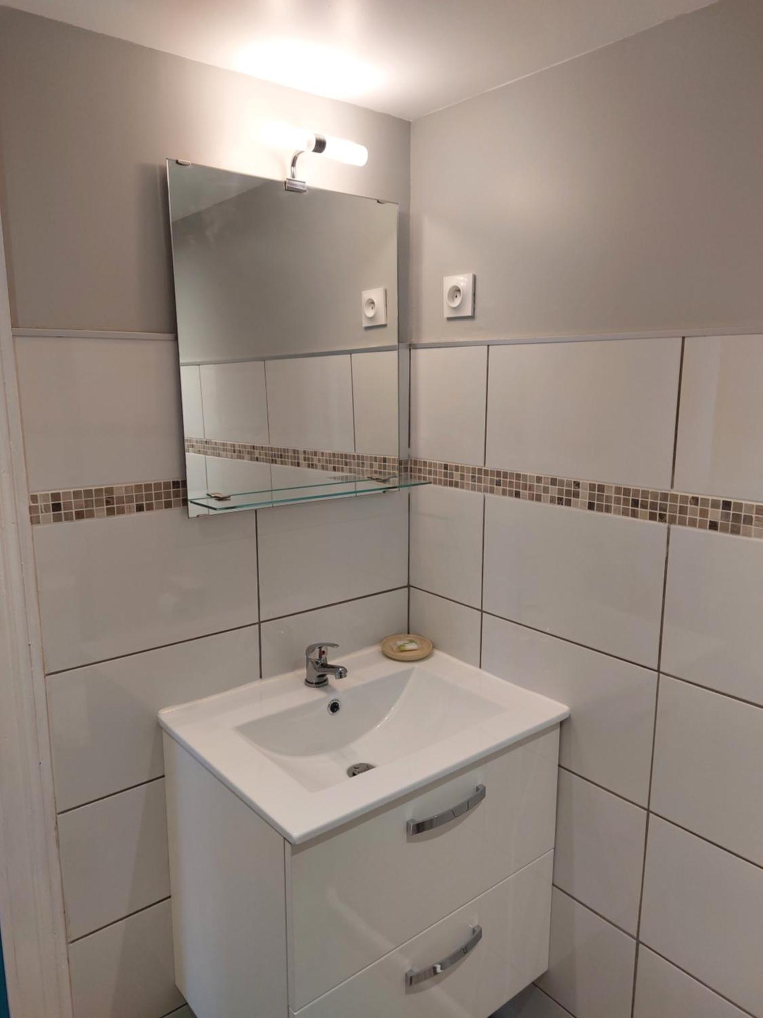 Studio Refait A Neuf Clos Saint Genest Manzat ภายนอก รูปภาพ